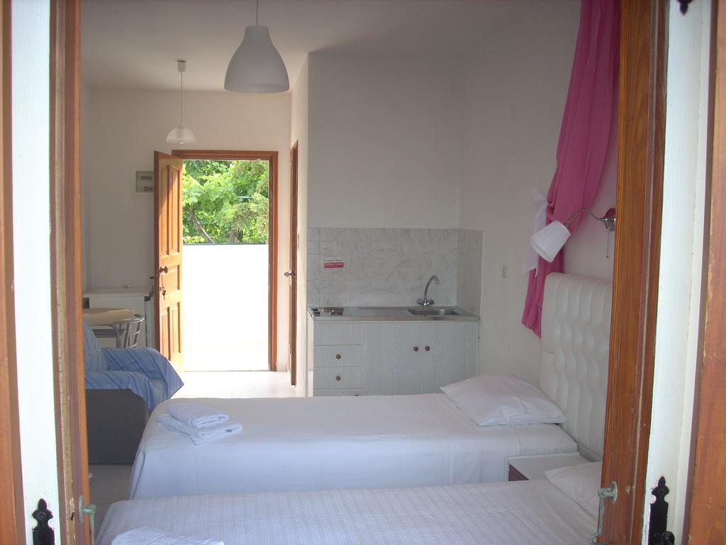 Azolimnos Bay Aparthotel Luaran gambar